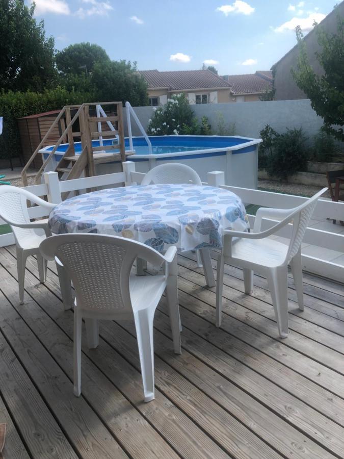 Les Amandiers Abeilhan Exteriör bild